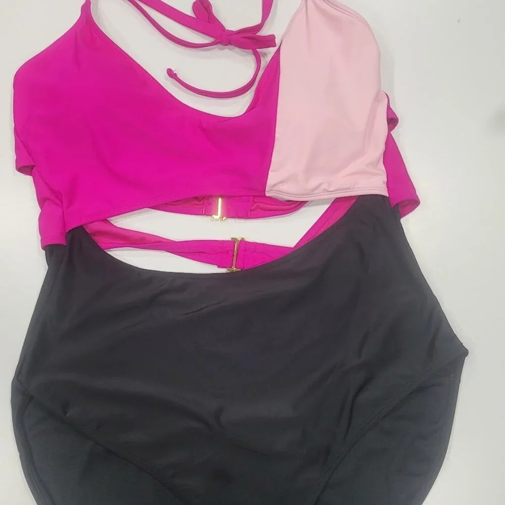 Cyn & Luca Colorblock Cut Out One Piece Swimsuit 3X - Picture 7 of 16